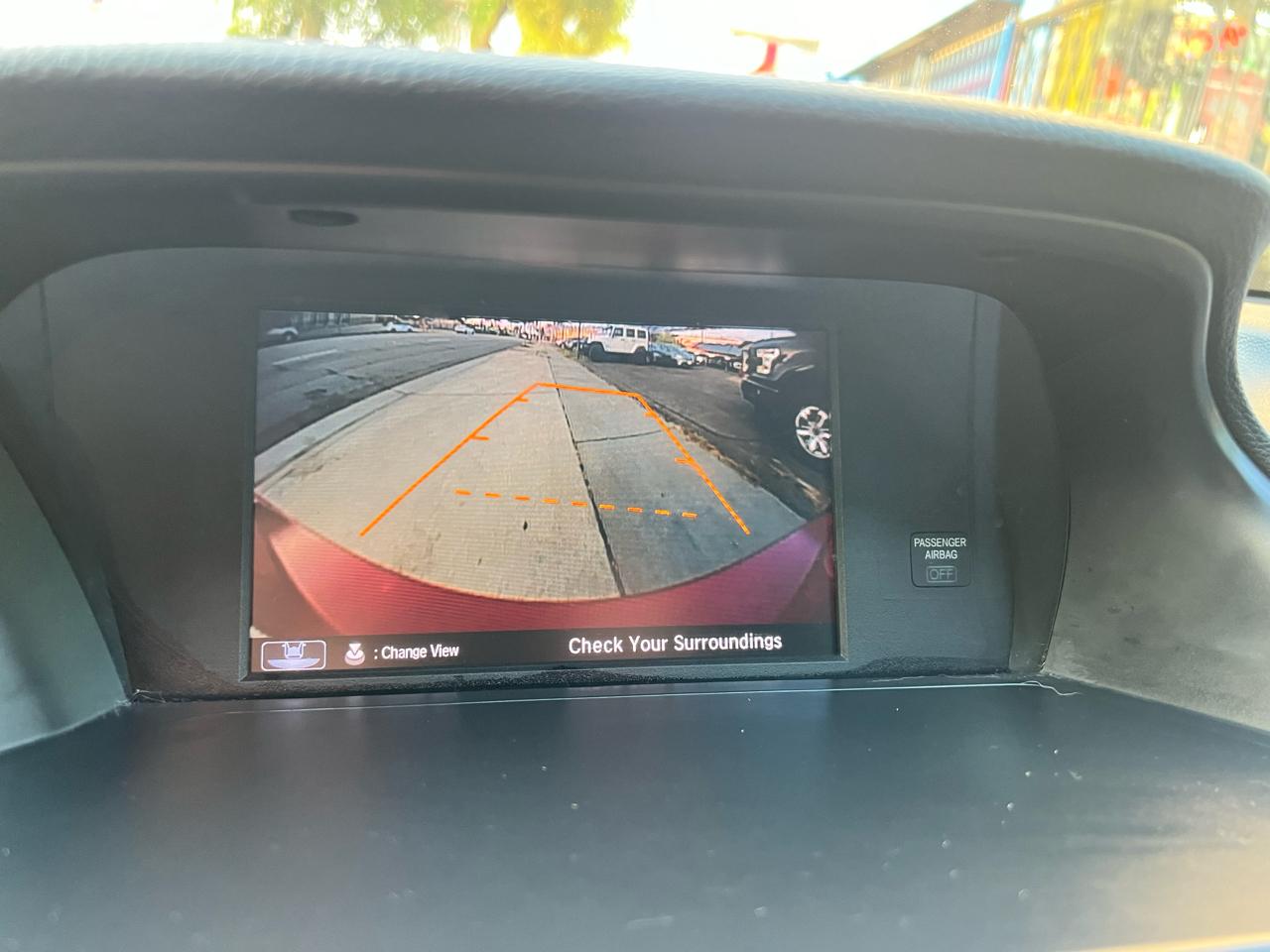 Honda Accord 4dr Sedan 5-Spd EX w/Leather 2017