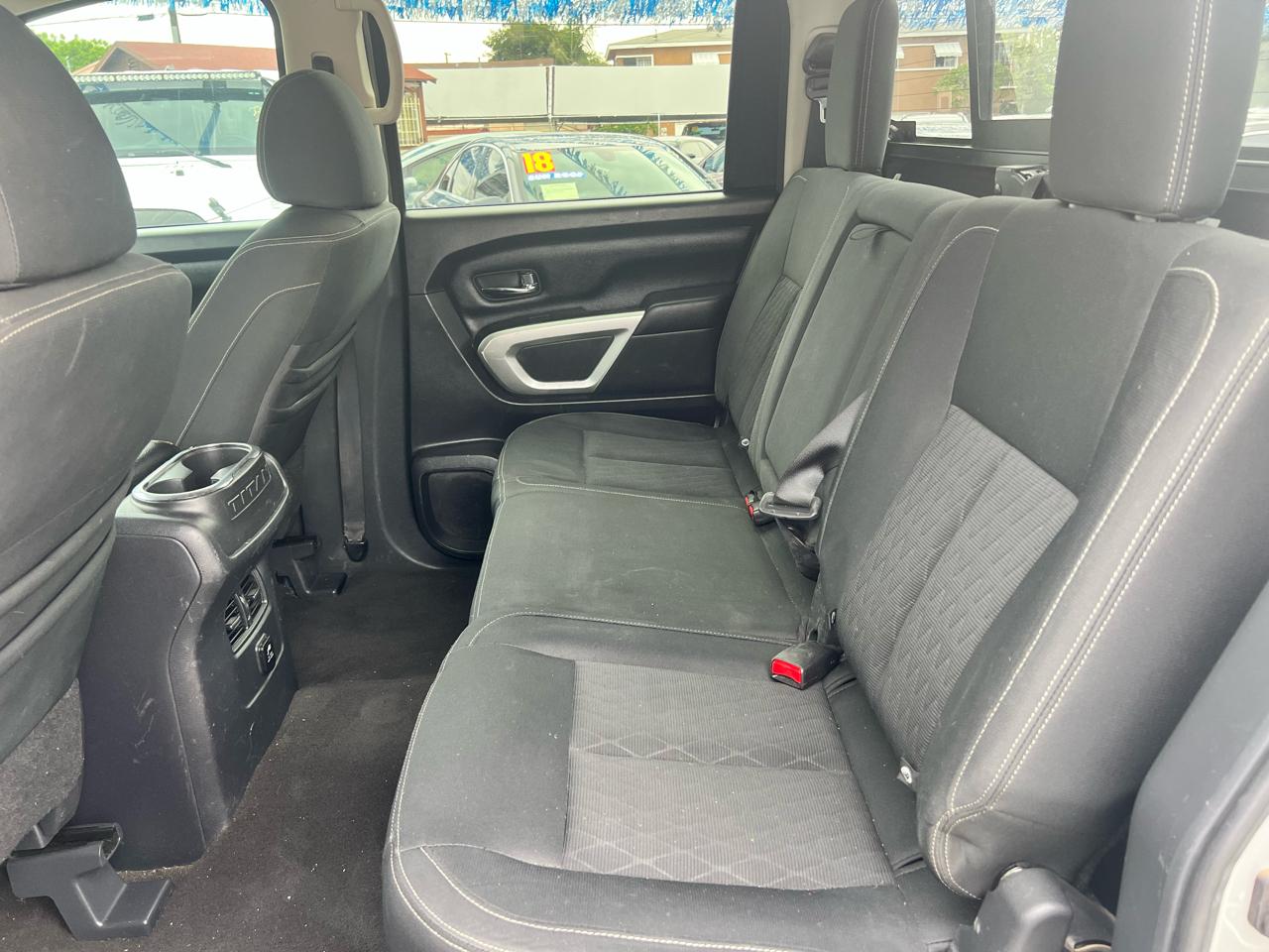 Nissan Titan Platinum Reserve Crew Cab 2WD 2018