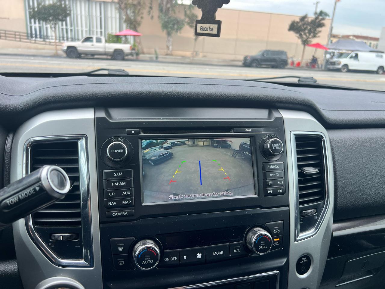 Nissan Titan Platinum Reserve Crew Cab 2WD 2018