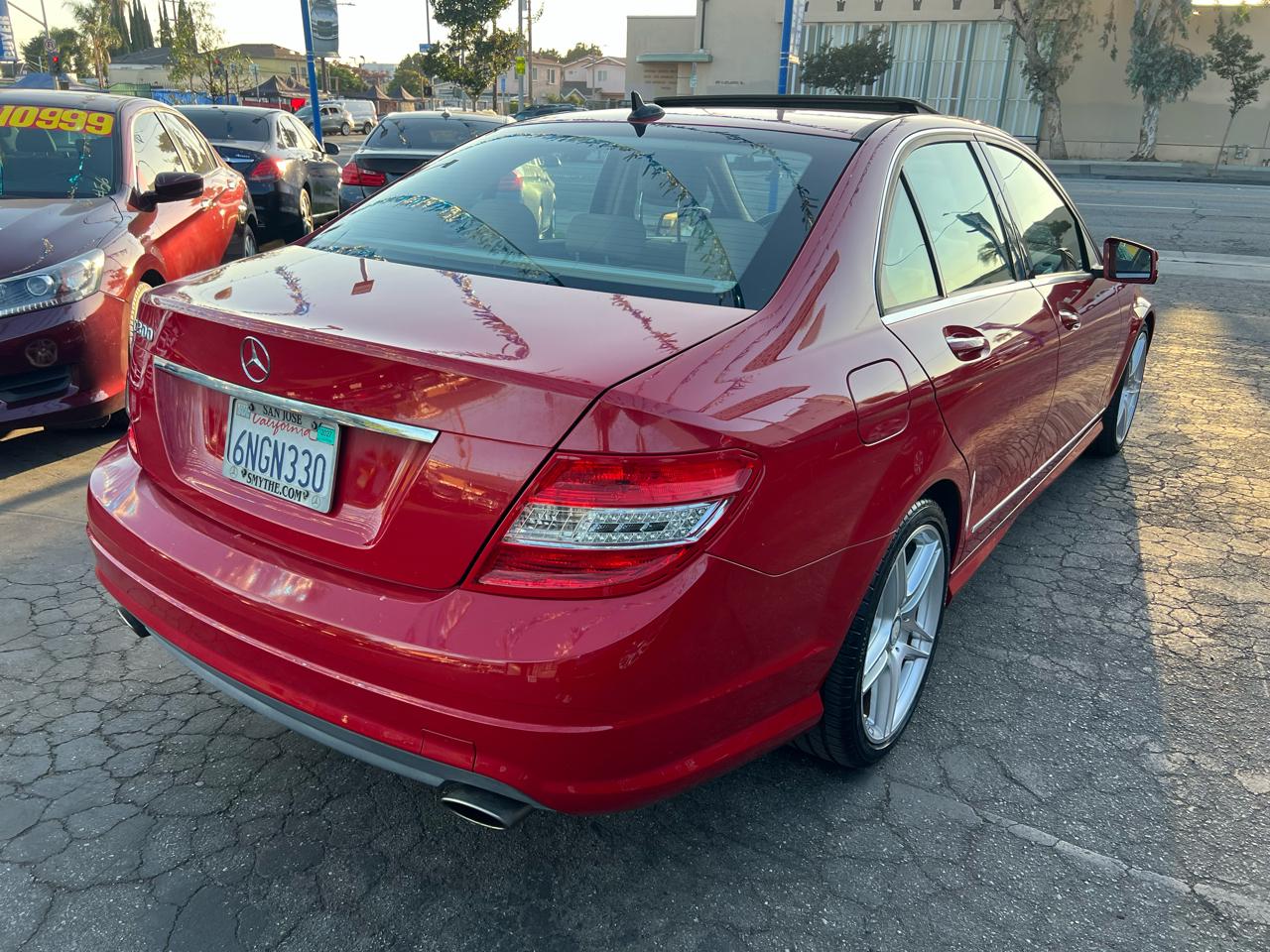 Mercedes-Benz C-Class C300 Luxury Sedan 2010