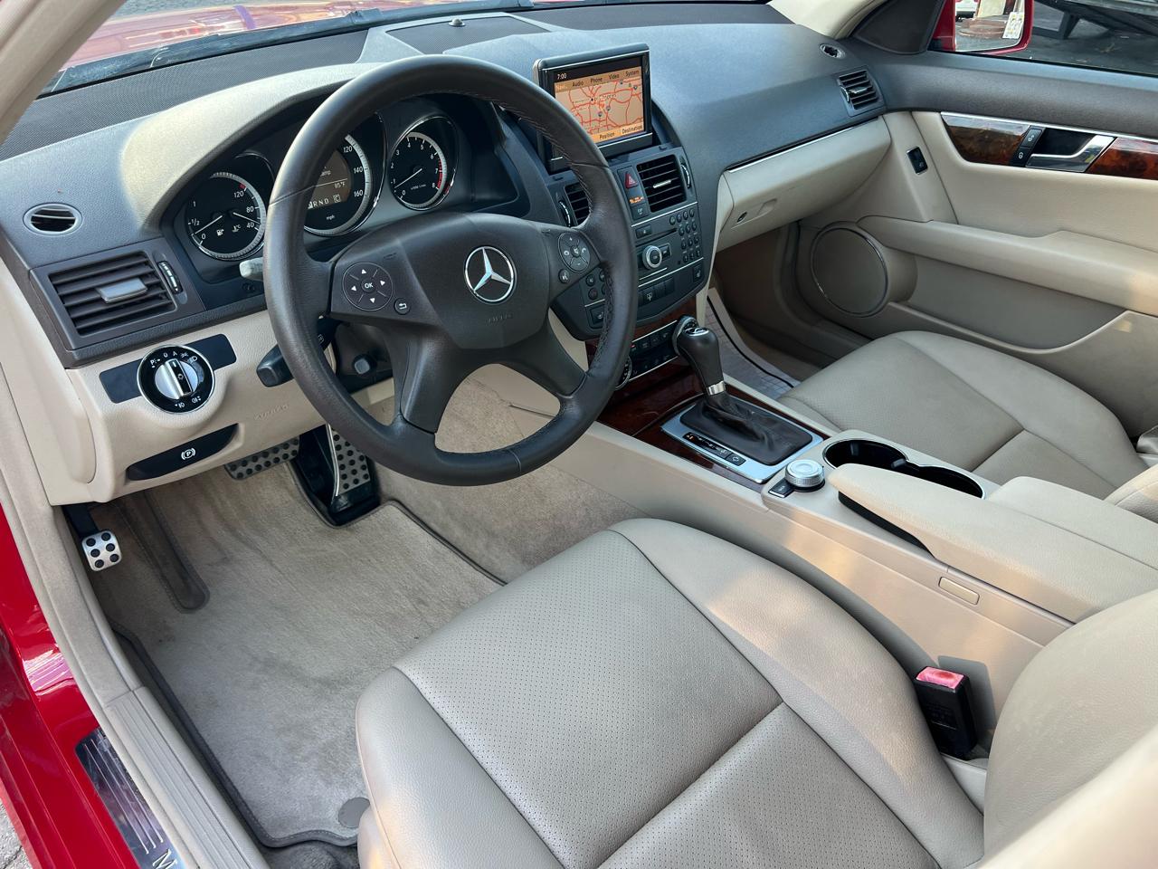 Mercedes-Benz C-Class C300 Luxury Sedan 2010