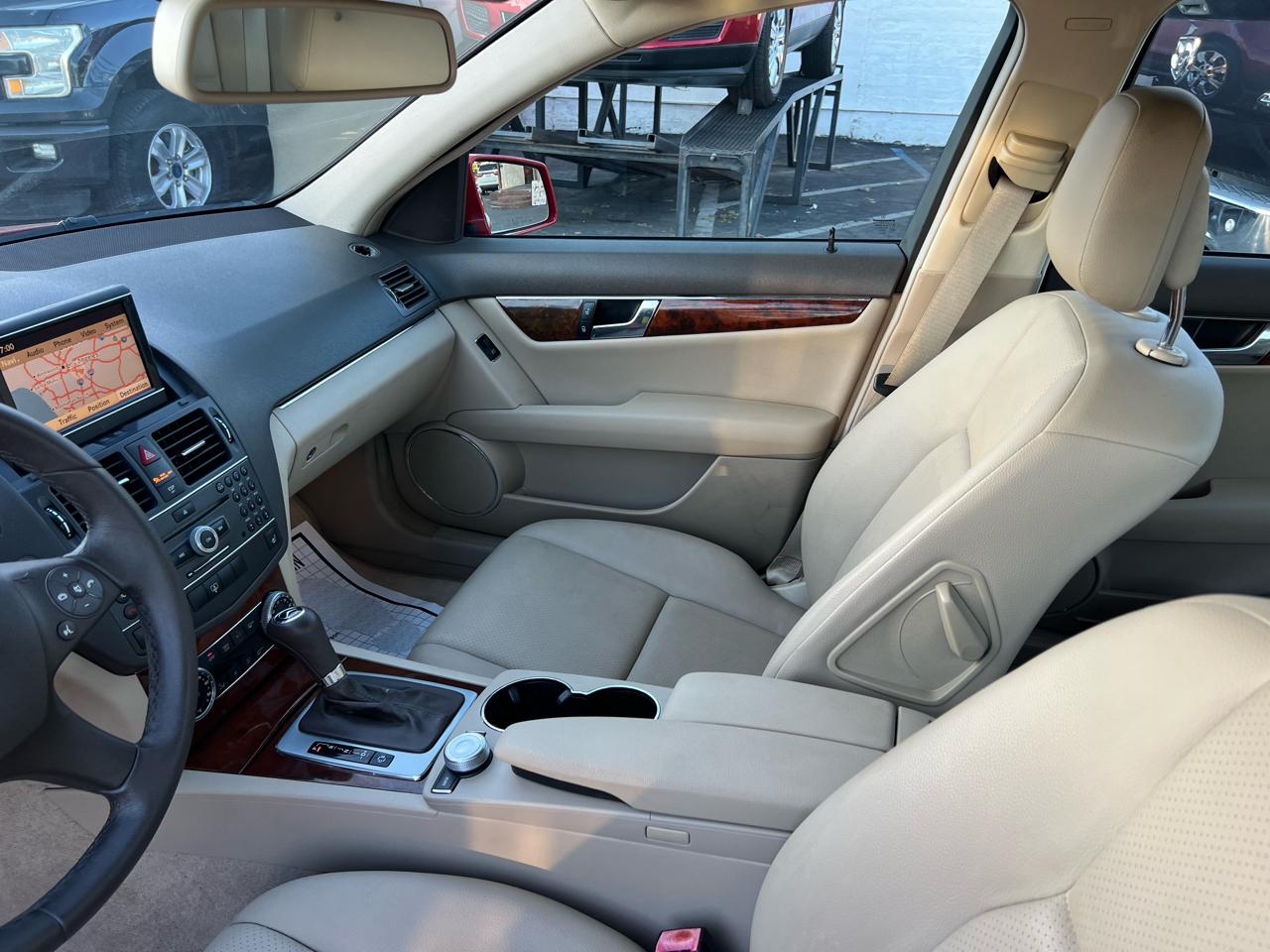 Mercedes-Benz C-Class C300 Luxury Sedan 2010
