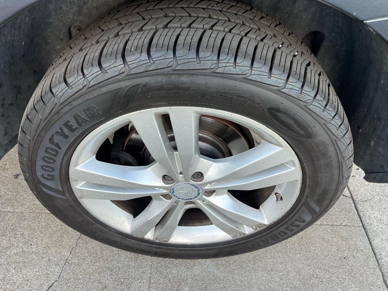 Mercedes-Benz M-Class ML350 4MATIC 2014