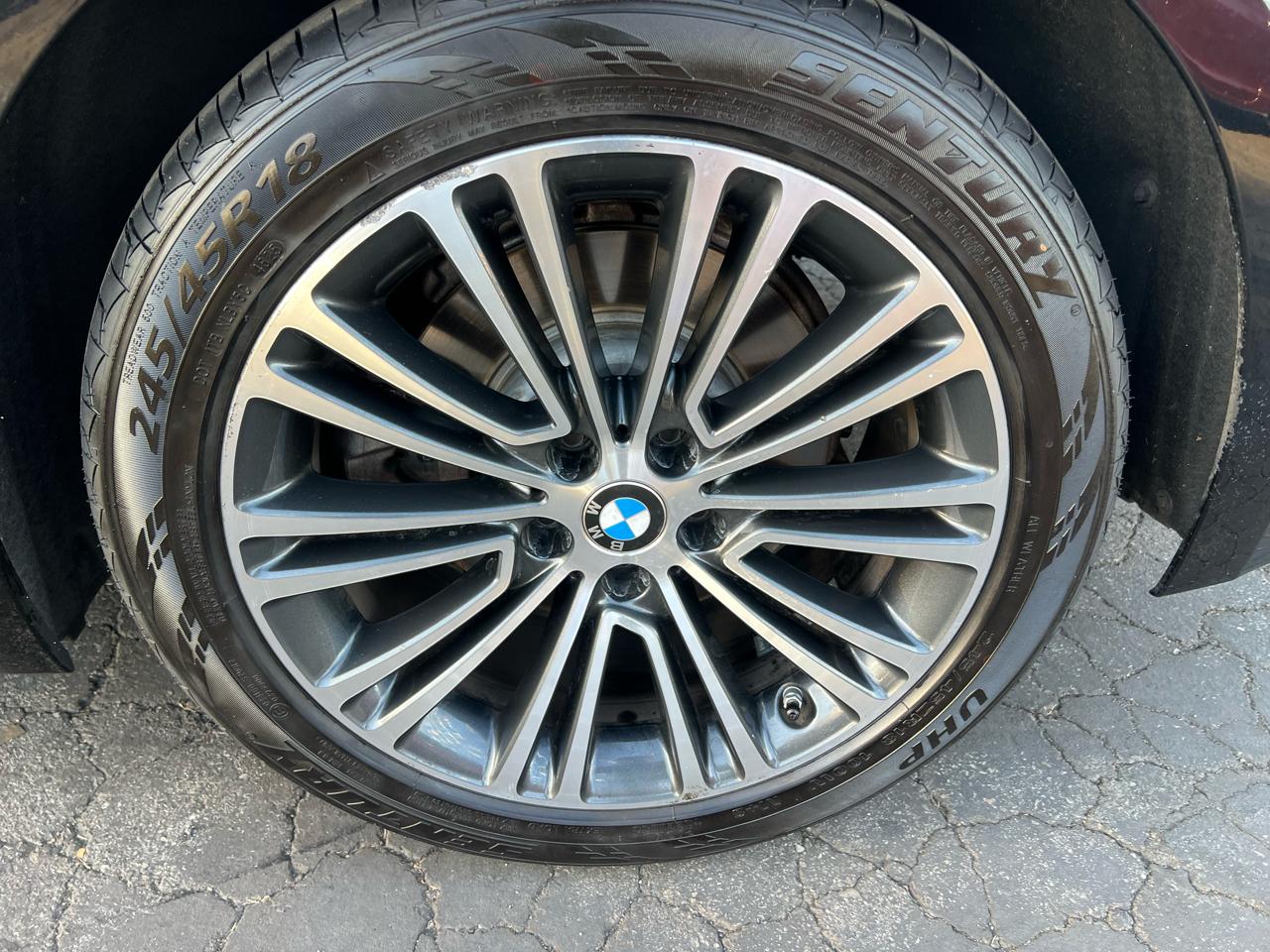 BMW 5-Series 530i 2018