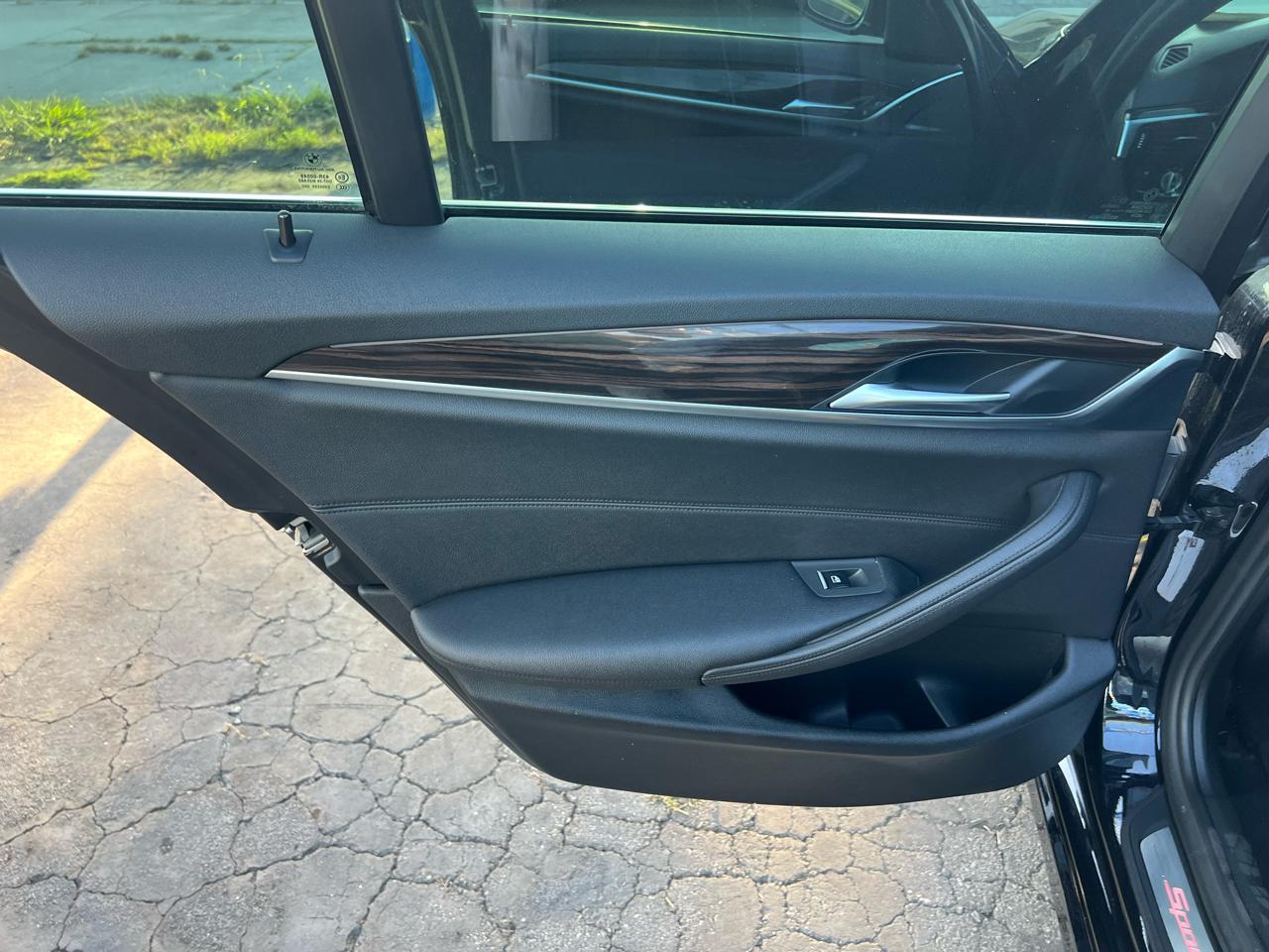 BMW 5-Series 530i 2018