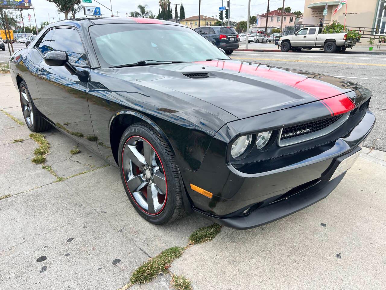 Dodge Challenger SXT 2013