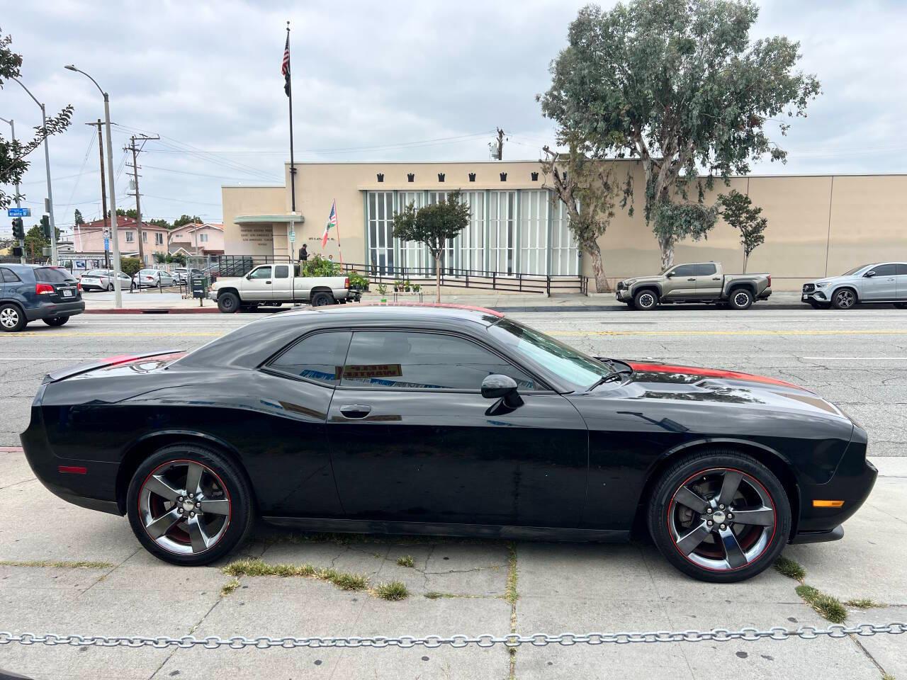 Dodge Challenger SXT 2013