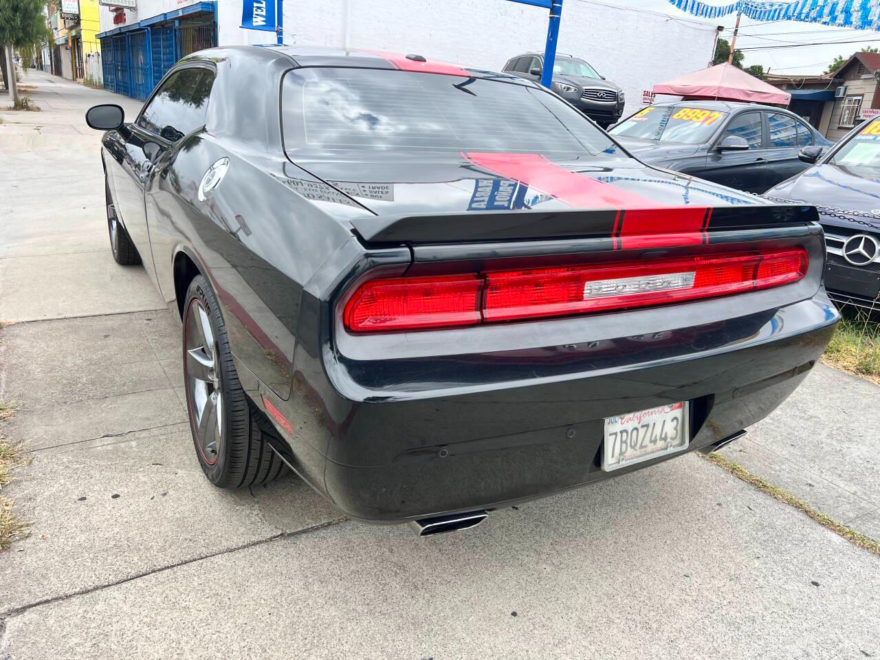 Dodge Challenger SXT 2013