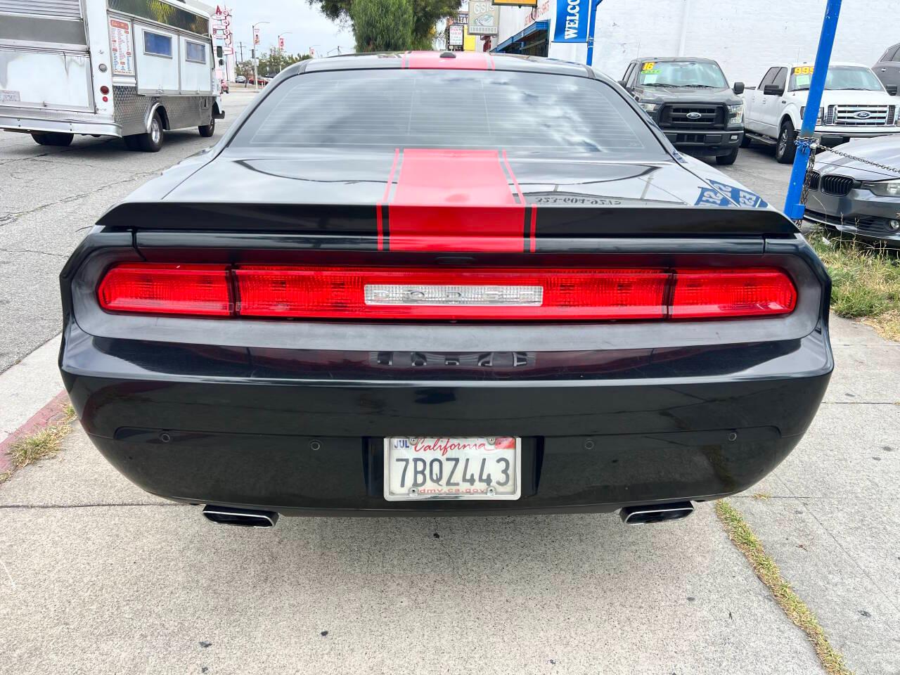 Dodge Challenger SXT 2013