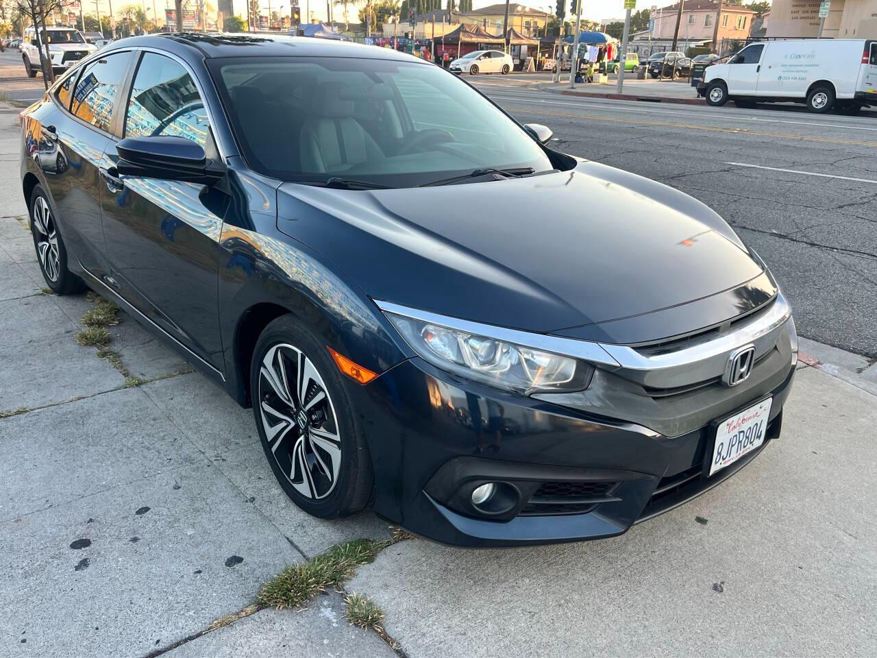 Honda Civic EX-T Sedan CVT 2017