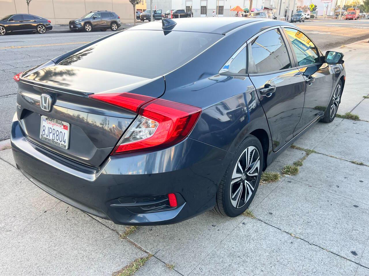 Honda Civic EX-T Sedan CVT 2017