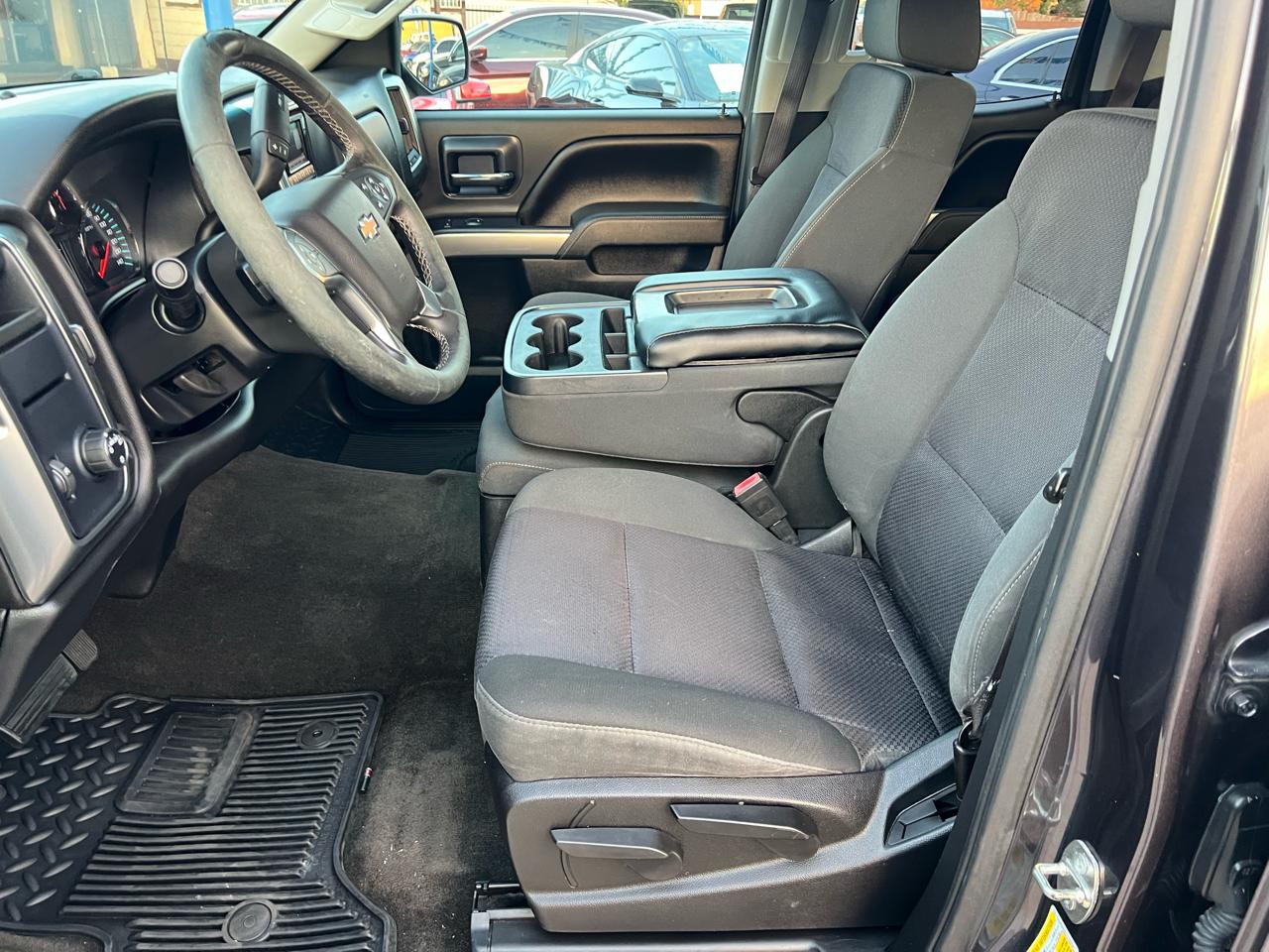 Chevrolet Silverado 1500 2WD Crew Cab 143.5" LT 2015