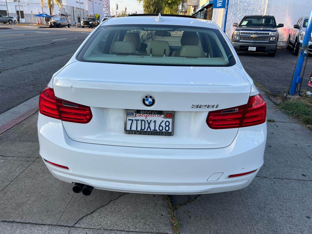 BMW 3-Series 328i Sedan 2013