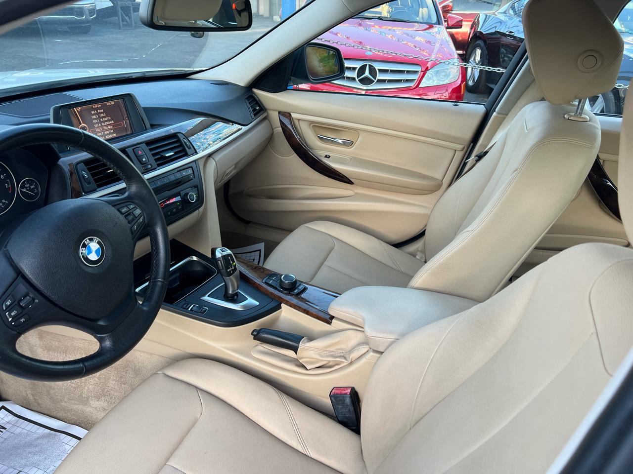 BMW 3-Series 328i Sedan 2013