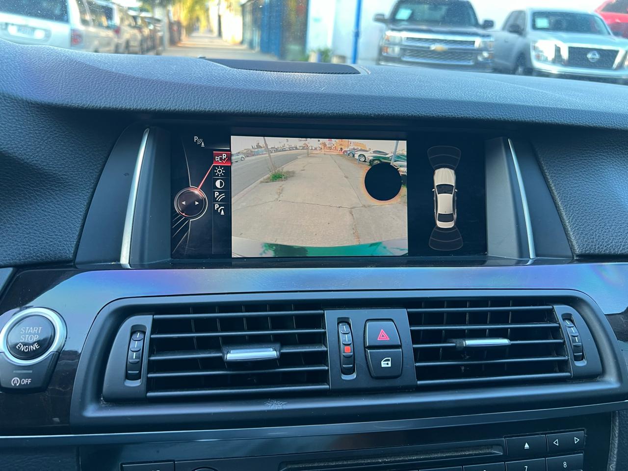 BMW 5-Series 528i 2016
