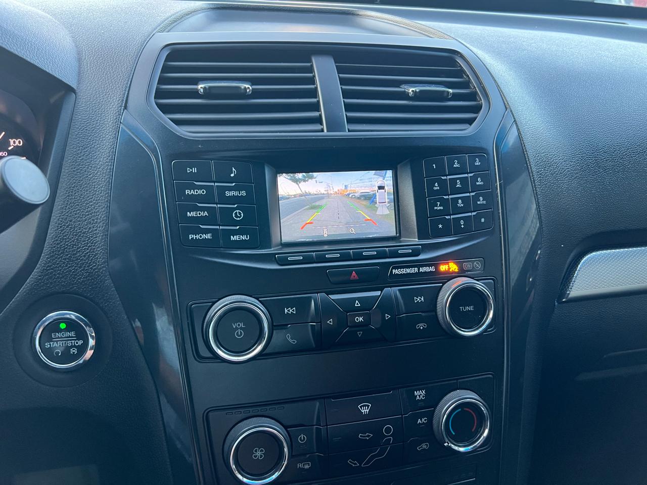 Ford Explorer 4dr XLT 2019