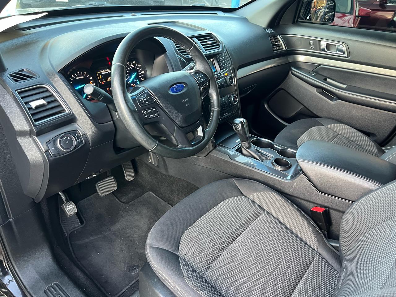 Ford Explorer 4dr XLT 2019