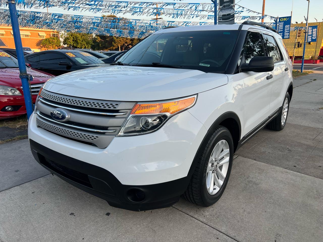 Ford Explorer Base FWD 2015