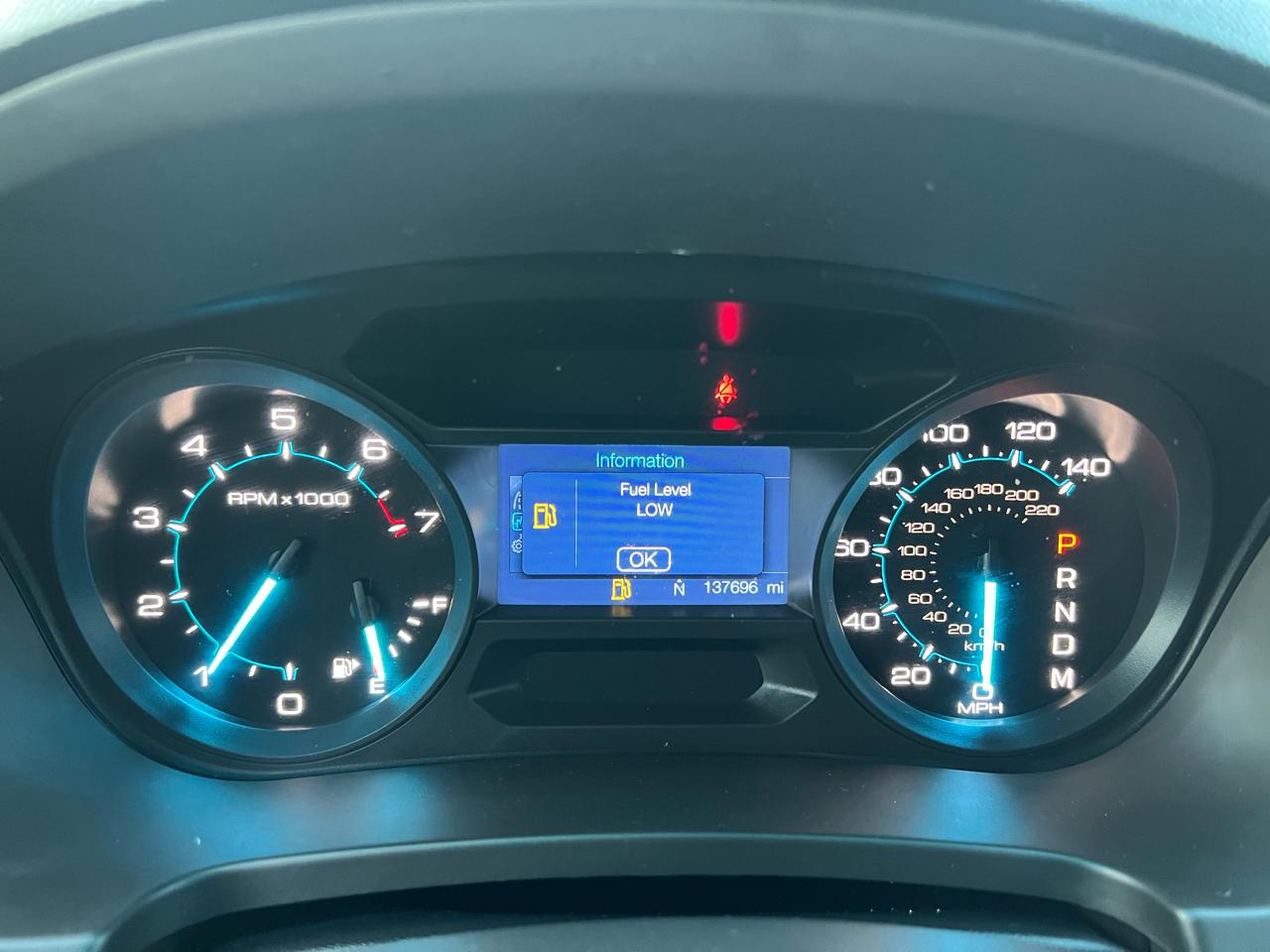 Ford Explorer Base FWD 2015