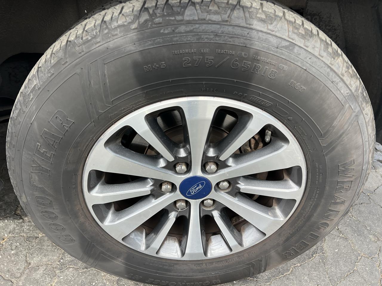 Ford Expedition King Ranch 4WD 2017