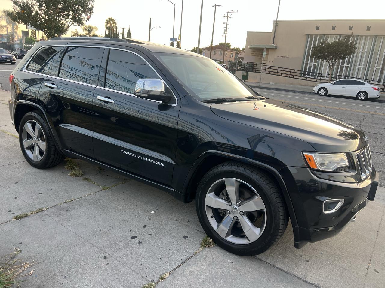 Jeep Grand Cherokee Overland 4WD 2015