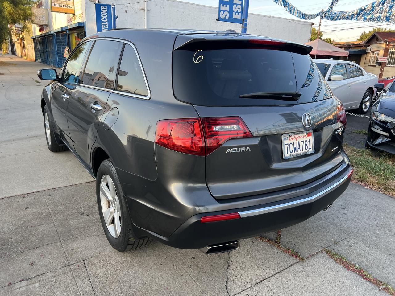 Acura MDX 6-Spd AT w/Tech Package 2011