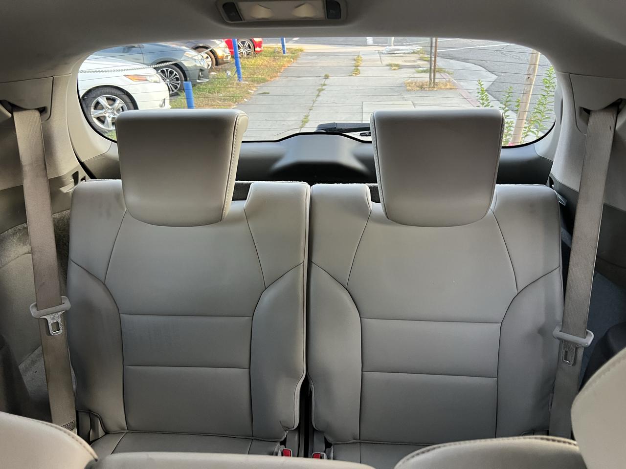 Acura MDX 6-Spd AT w/Tech Package 2011