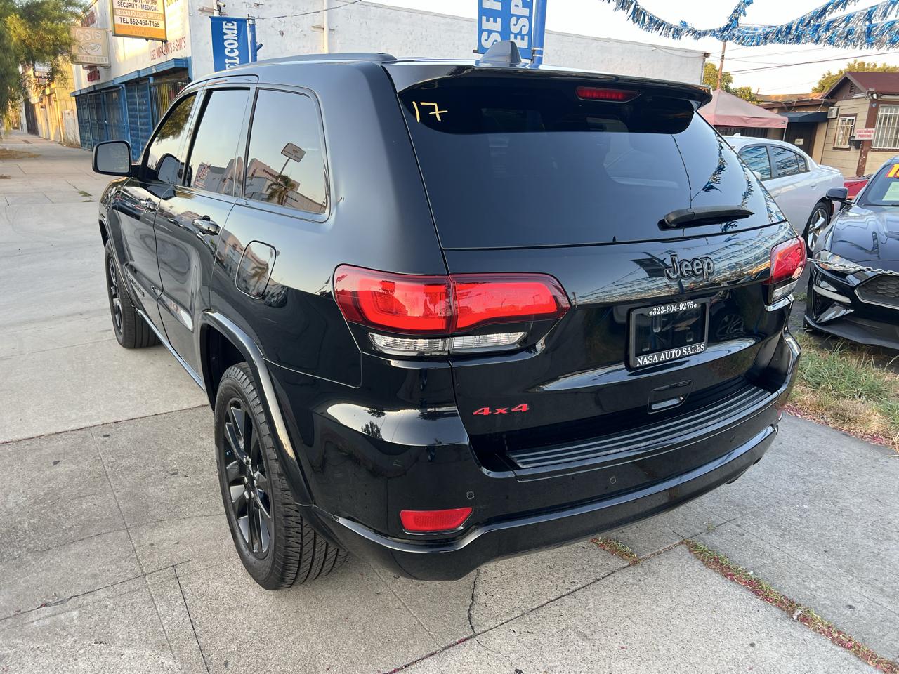 Jeep Grand Cherokee Laredo 4WD 2017