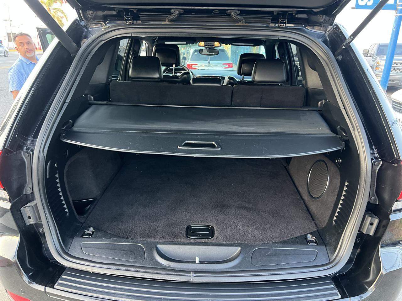 Jeep Grand Cherokee Laredo 4WD 2017