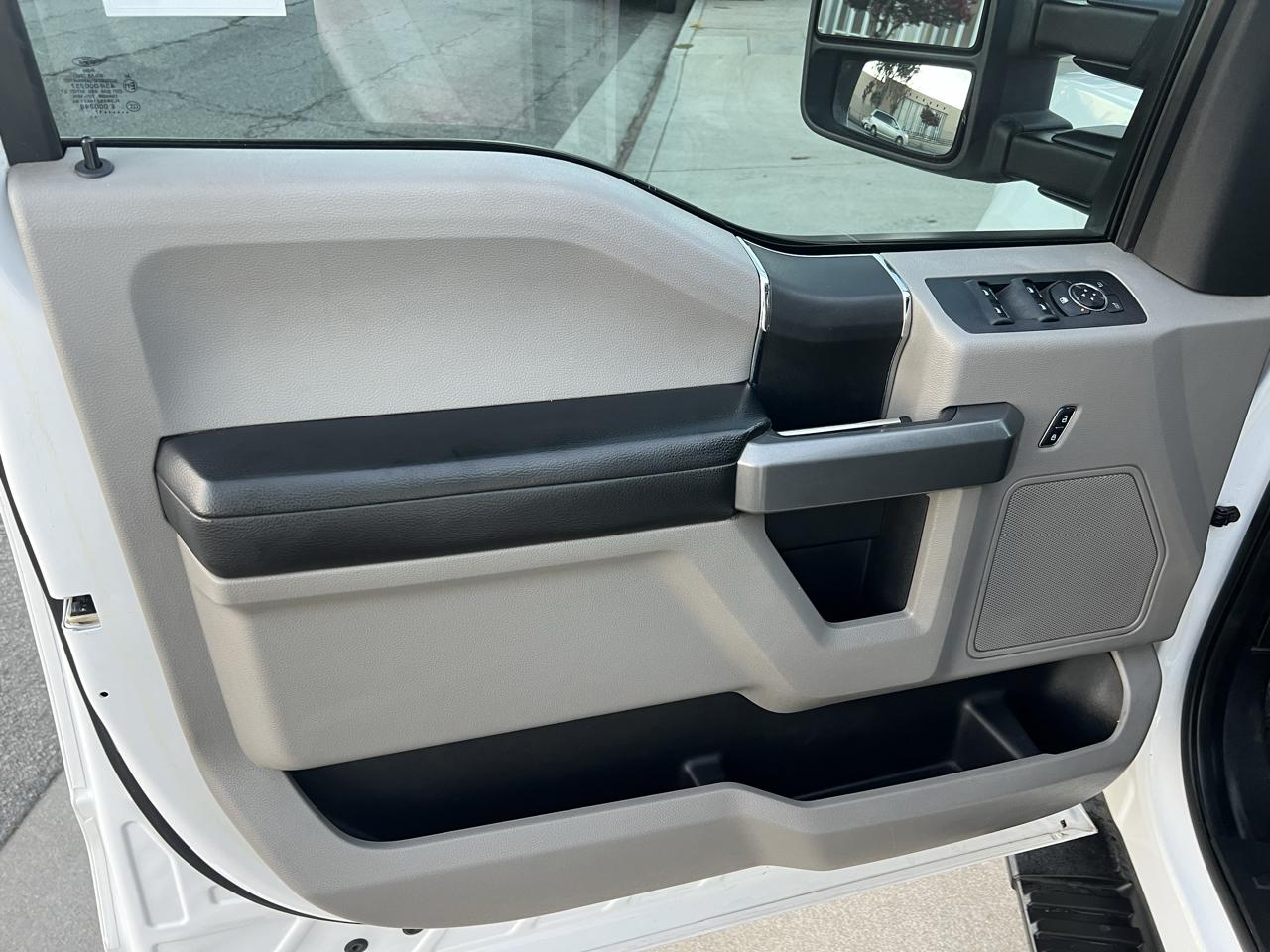 Ford F-150 King-Ranch SuperCrew 5.5-ft. 2WD 2017