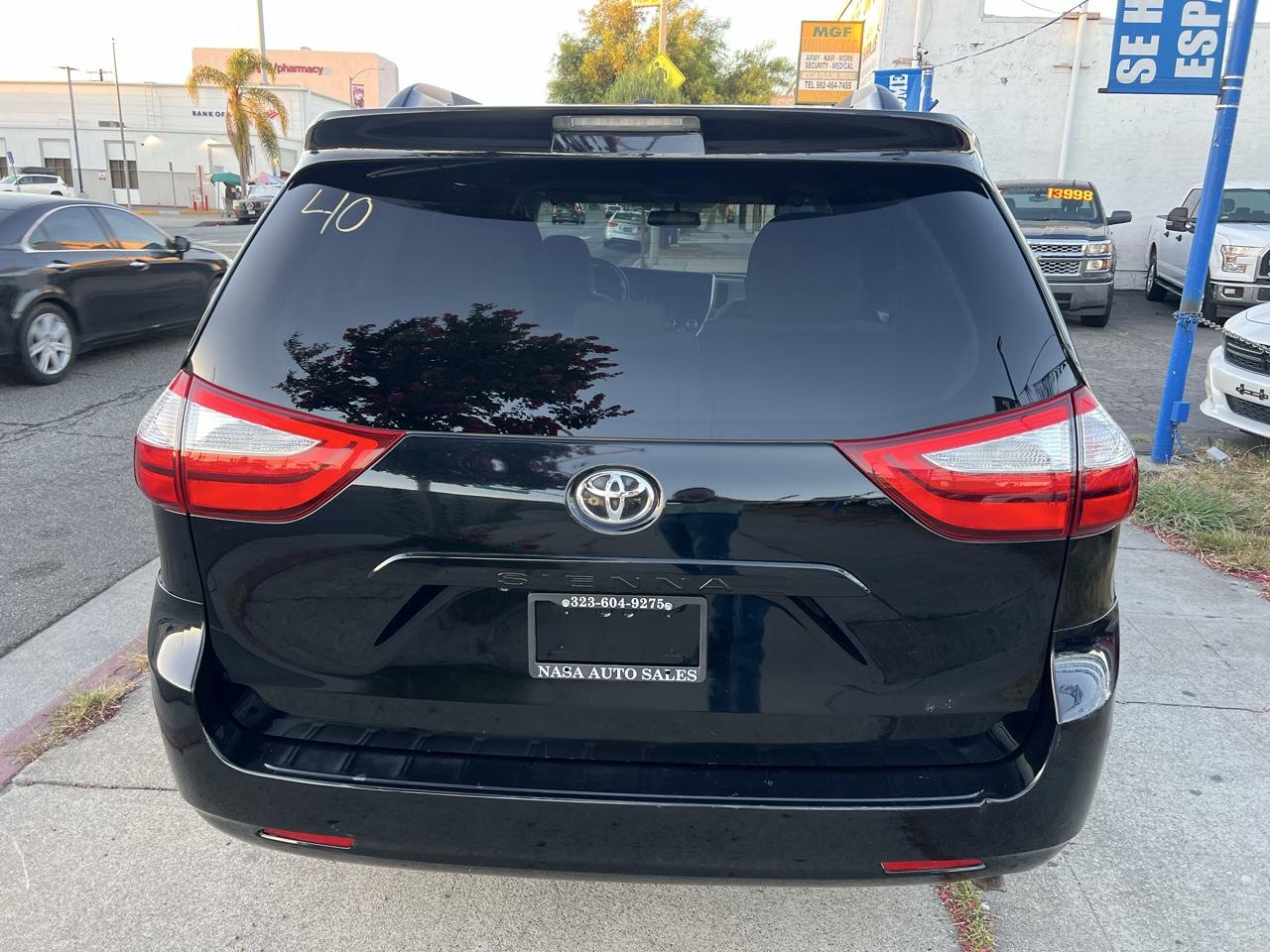 Toyota Sienna LE FWD 8-Passenger V6 2015