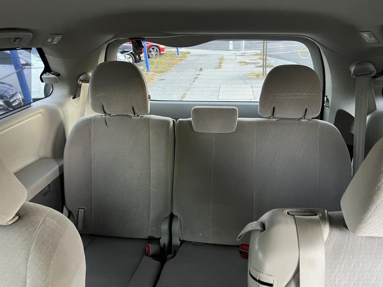 Toyota Sienna LE FWD 8-Passenger V6 2015