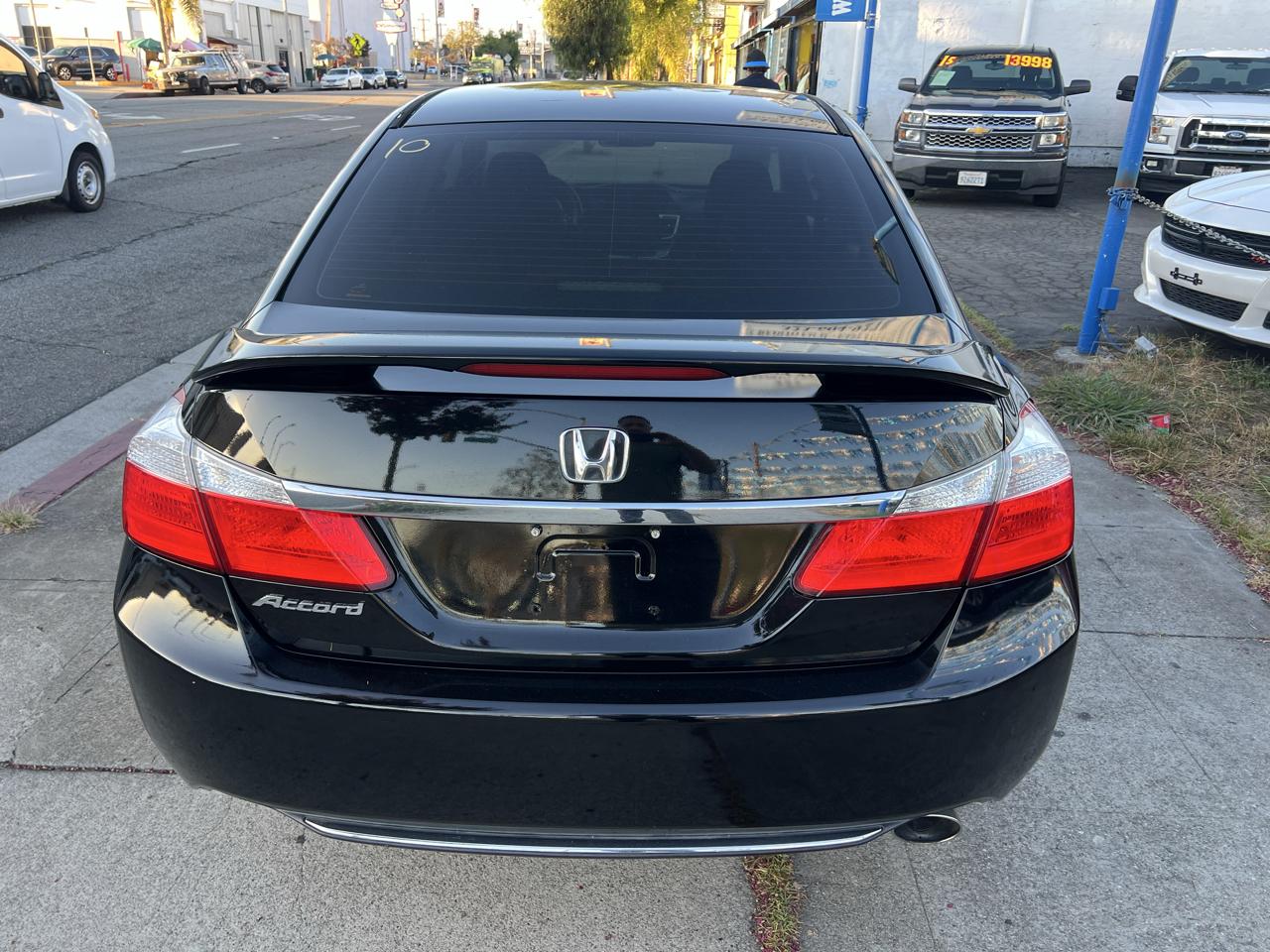 Honda Accord LX Sedan CVT 2013