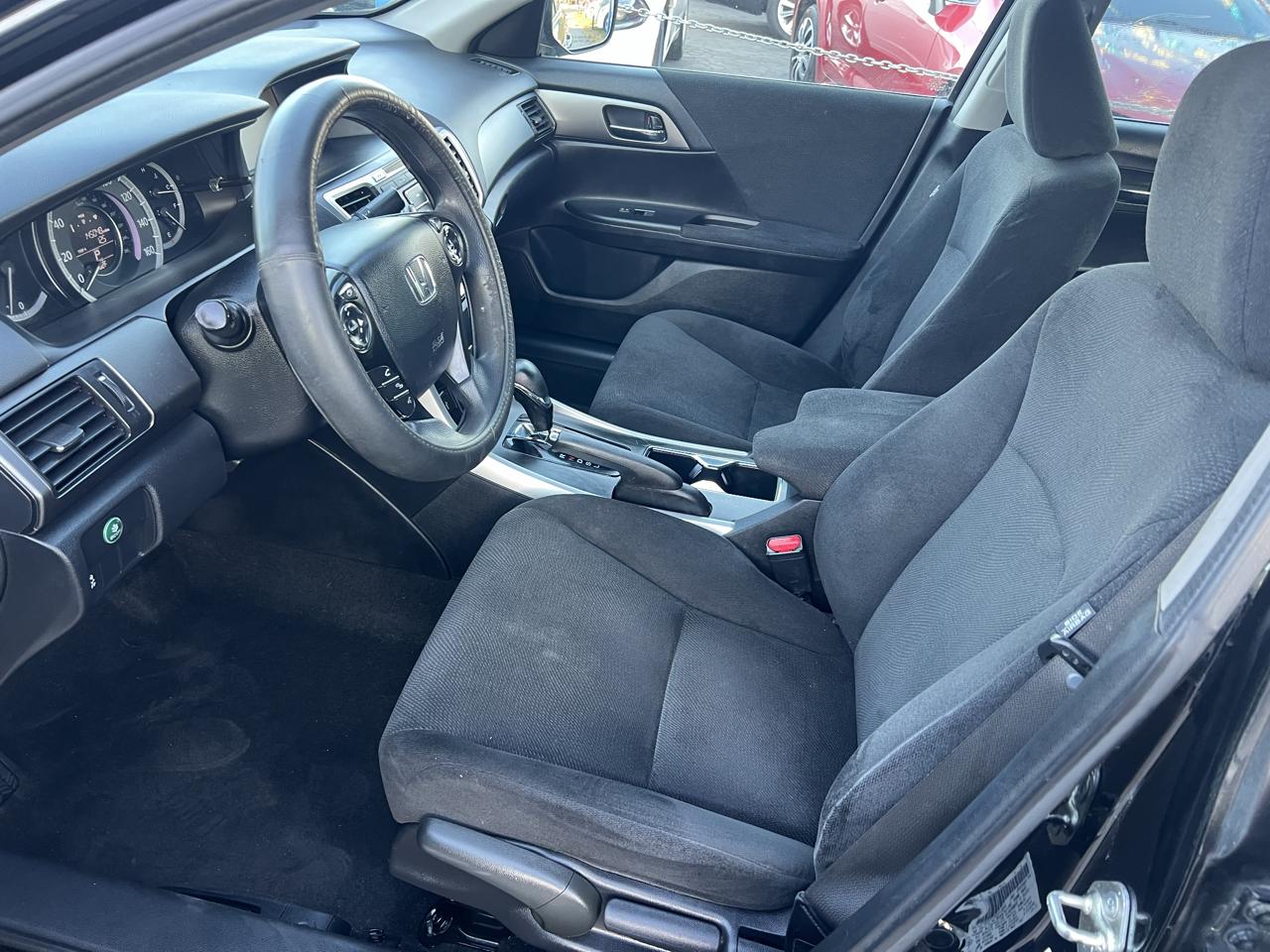 Honda Accord LX Sedan CVT 2013