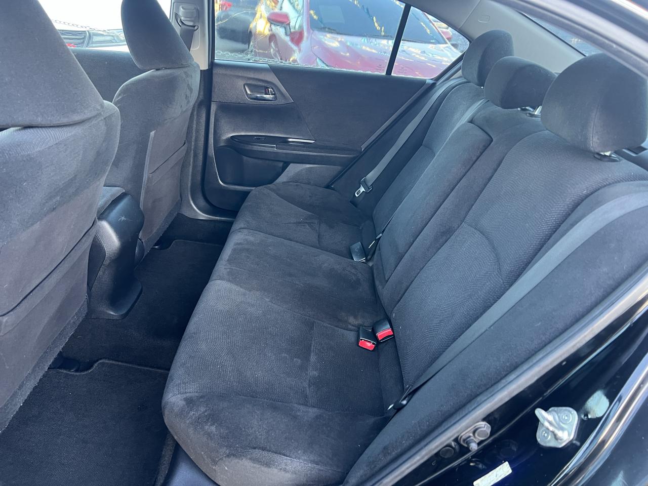 Honda Accord LX Sedan CVT 2013