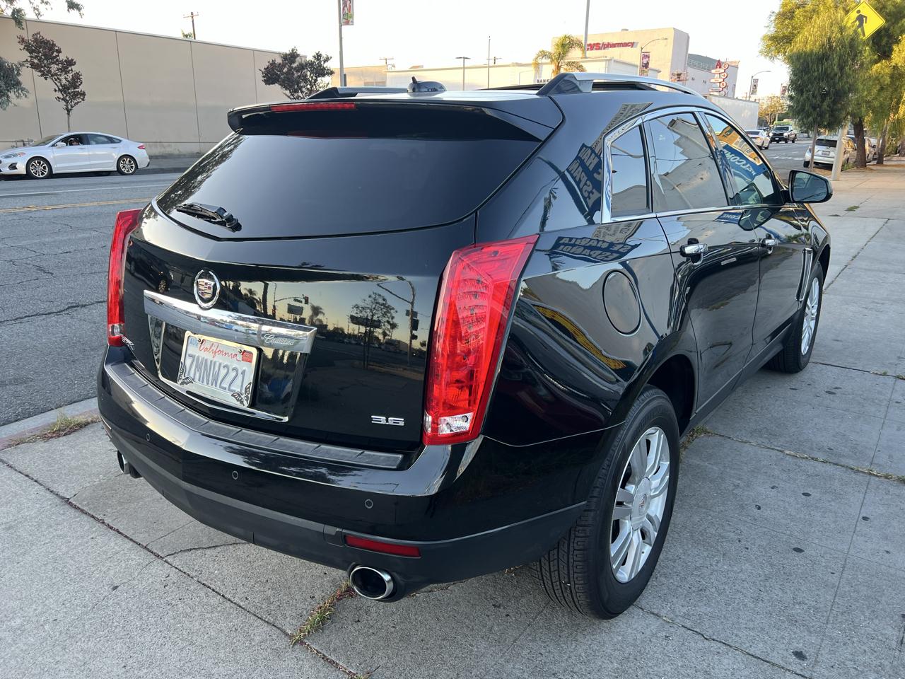 Cadillac SRX Luxury Collection FWD 2016