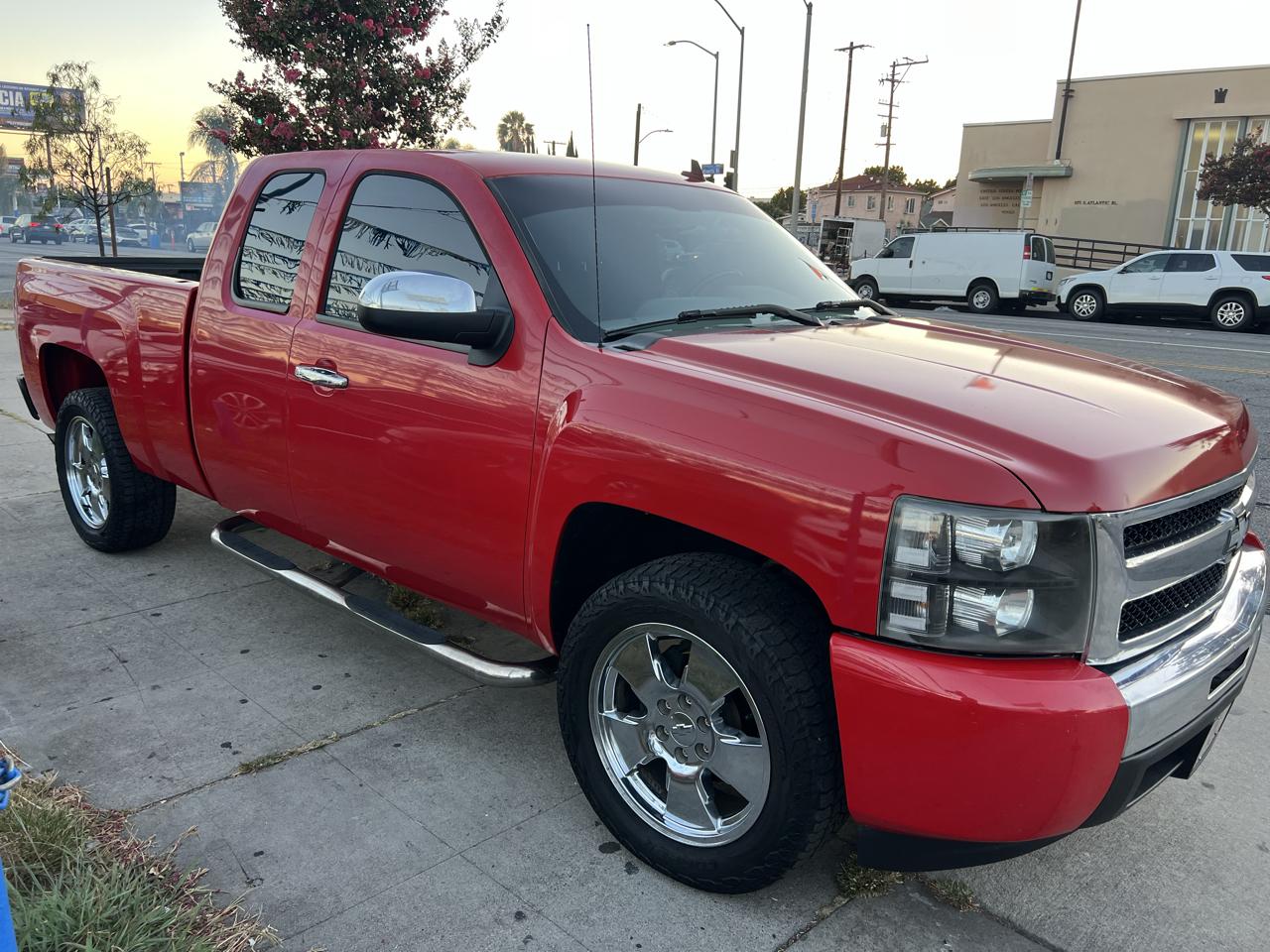 Chevrolet Silverado 1500 2WD Double Cab 143.5" LS 2011