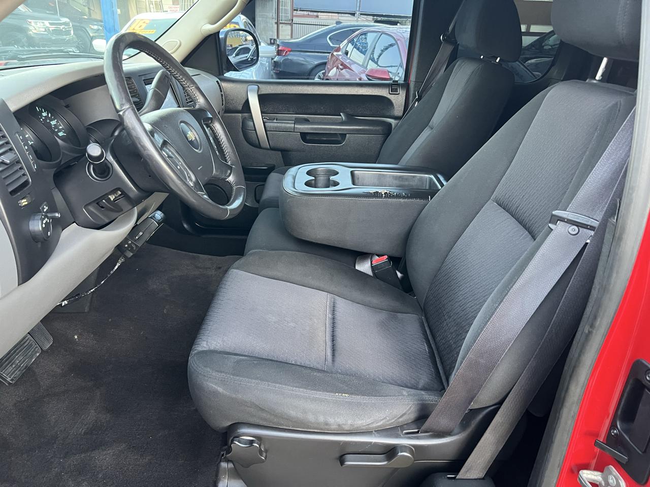 Chevrolet Silverado 1500 2WD Double Cab 143.5" LS 2011