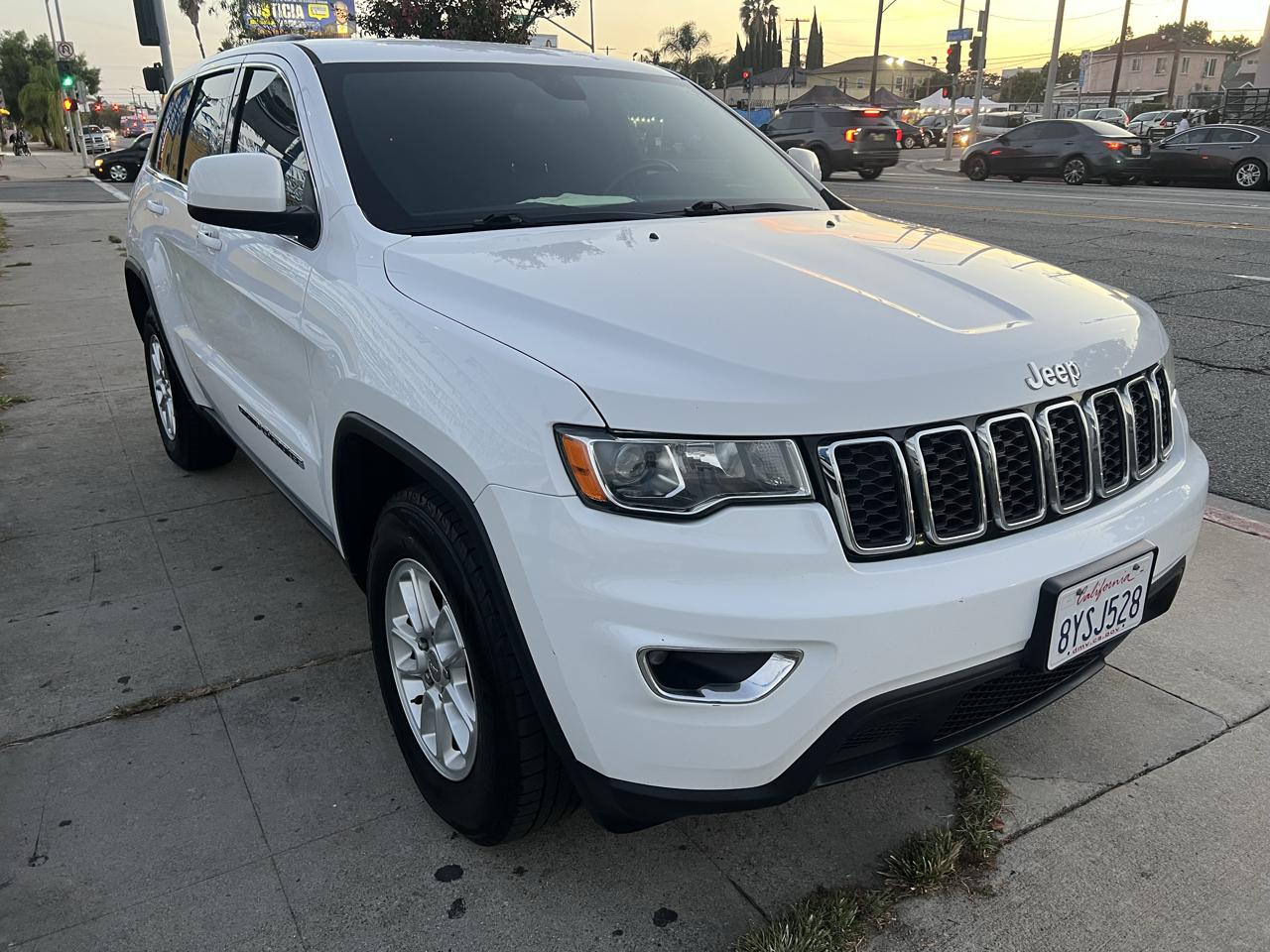 Jeep Grand Cherokee Laredo 2WD 2018