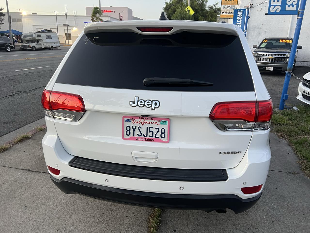 Jeep Grand Cherokee Laredo 2WD 2018