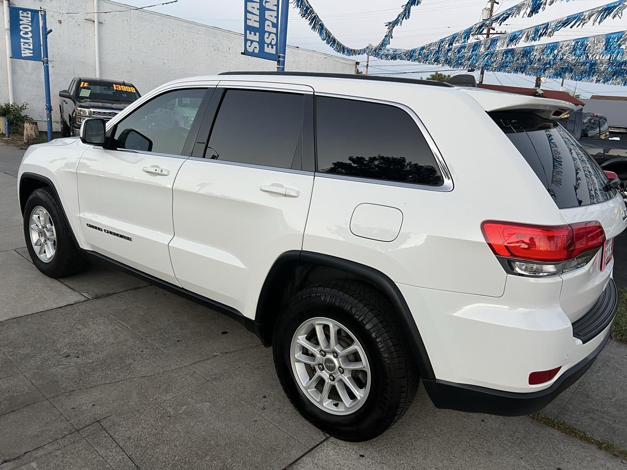 Jeep Grand Cherokee Laredo 2WD 2018