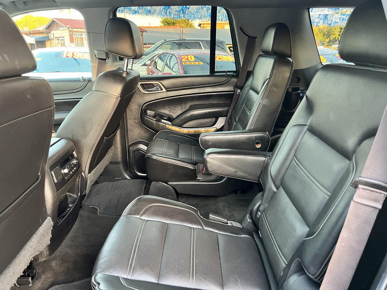 GMC Yukon Denali 4WD 2017