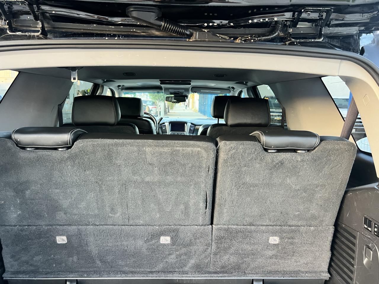 GMC Yukon Denali 4WD 2017