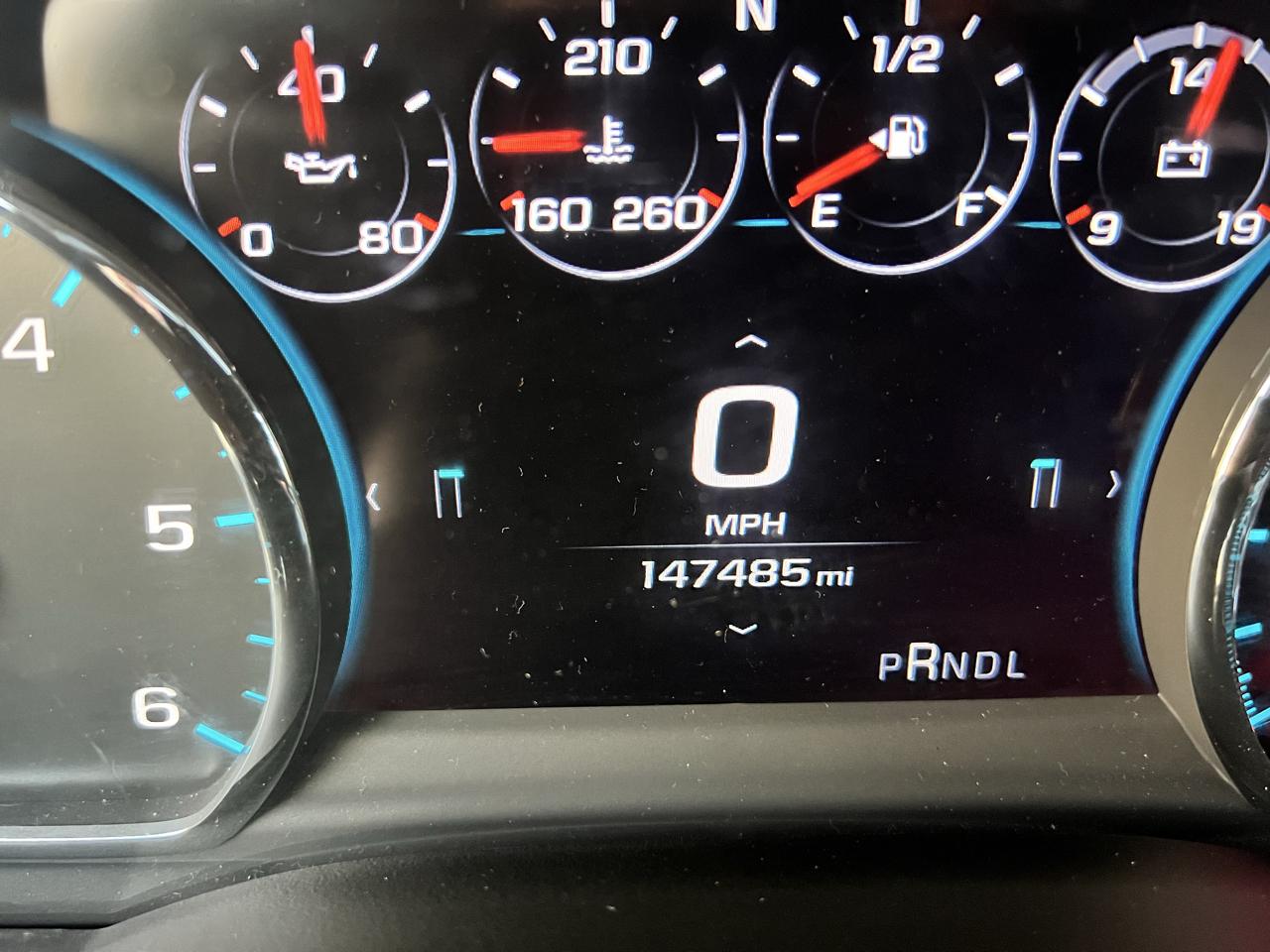 GMC Yukon Denali 4WD 2017