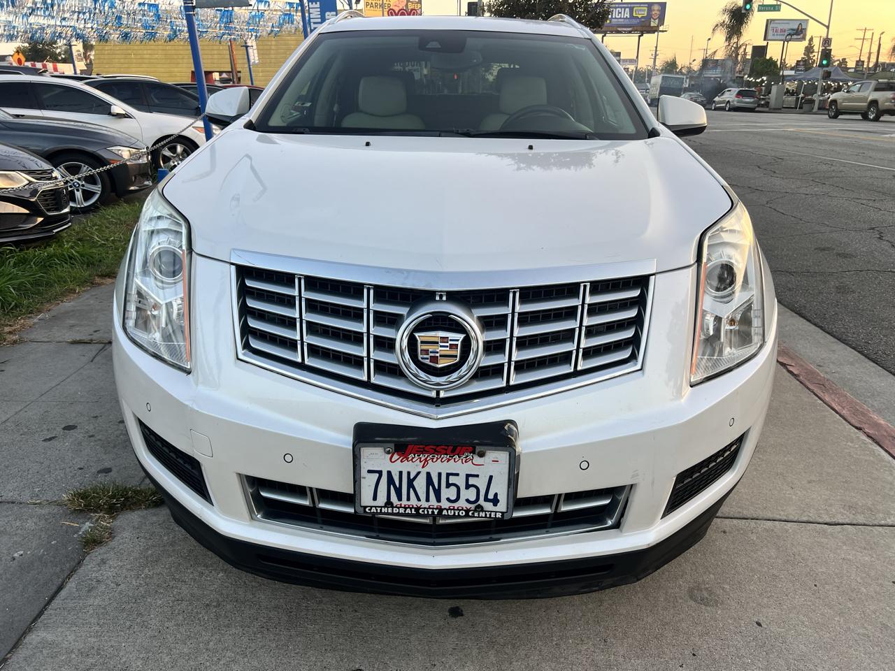 Cadillac SRX Luxury Collection FWD 2016