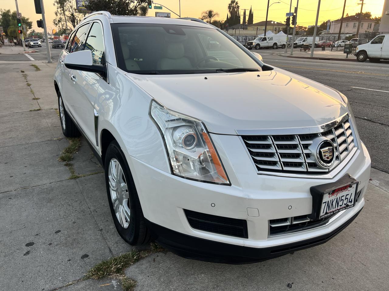 Cadillac SRX Luxury Collection FWD 2016