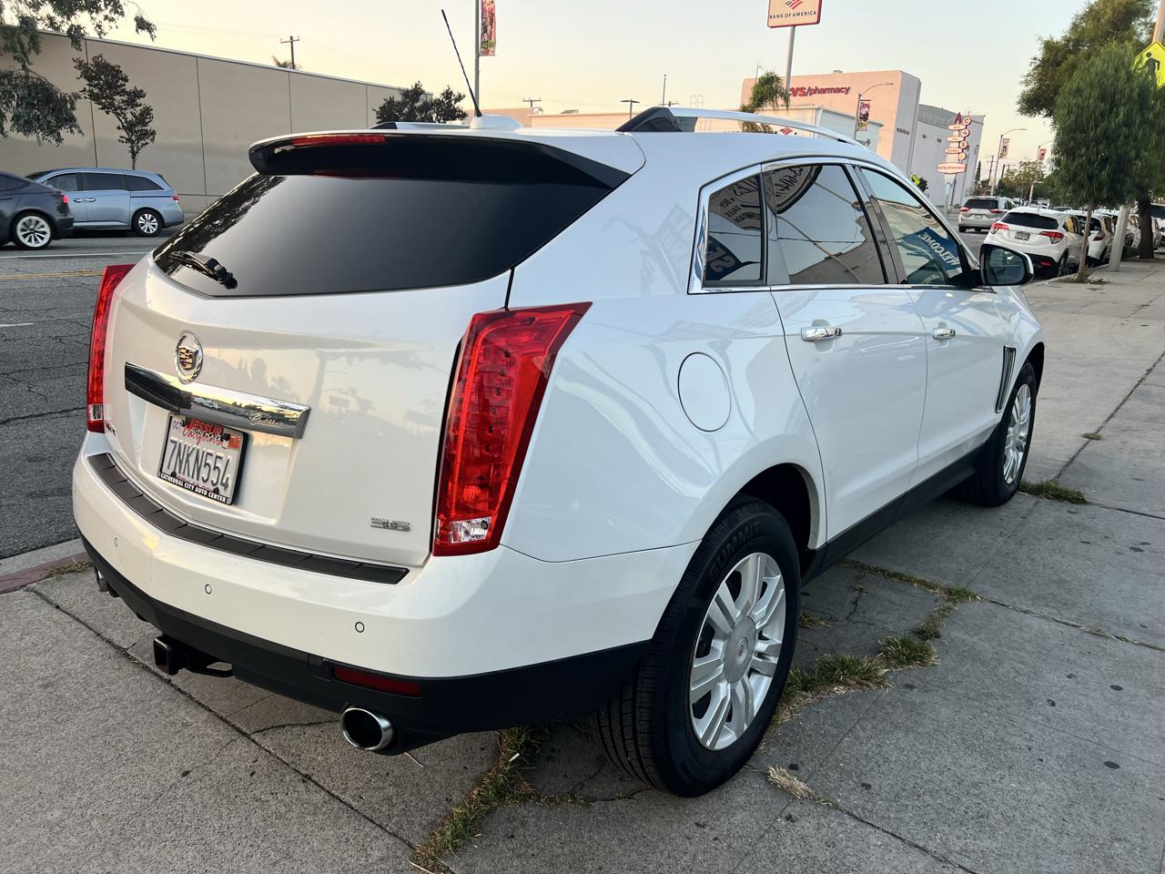 Cadillac SRX Luxury Collection FWD 2016