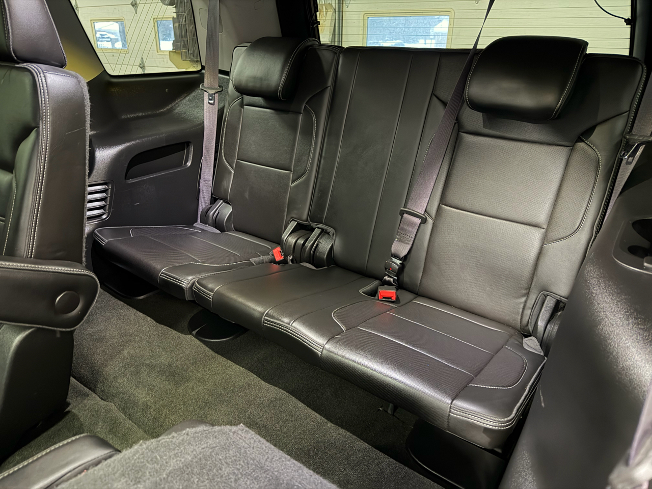 GMC Yukon Denali 4WD 2017