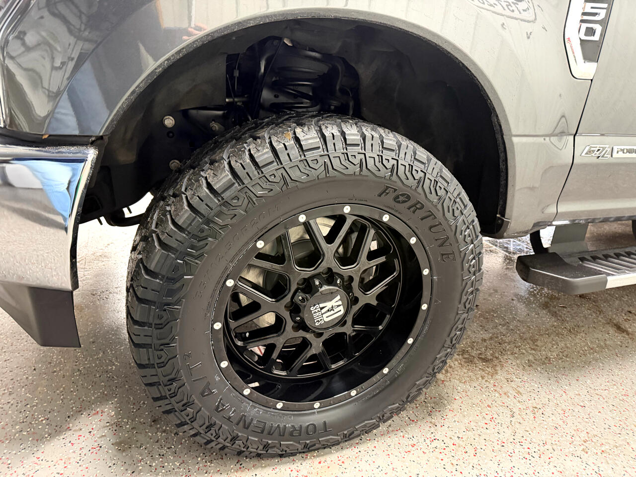 Ford F-250 SD Lariat Crew Cab Short Bed 4WD 2018