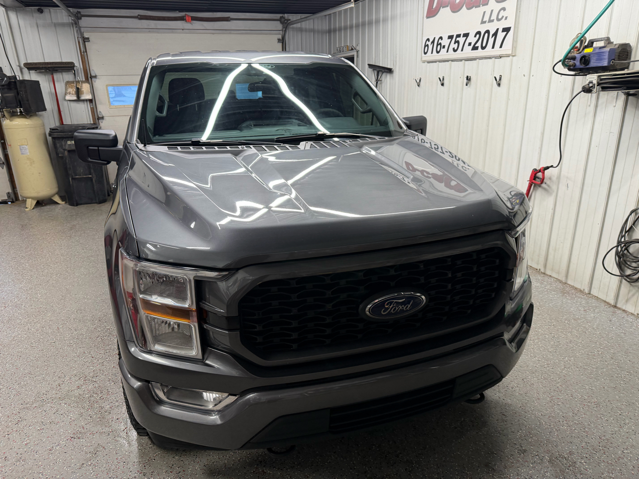 Ford F-150 4WD SuperCrew 145" STX 2021